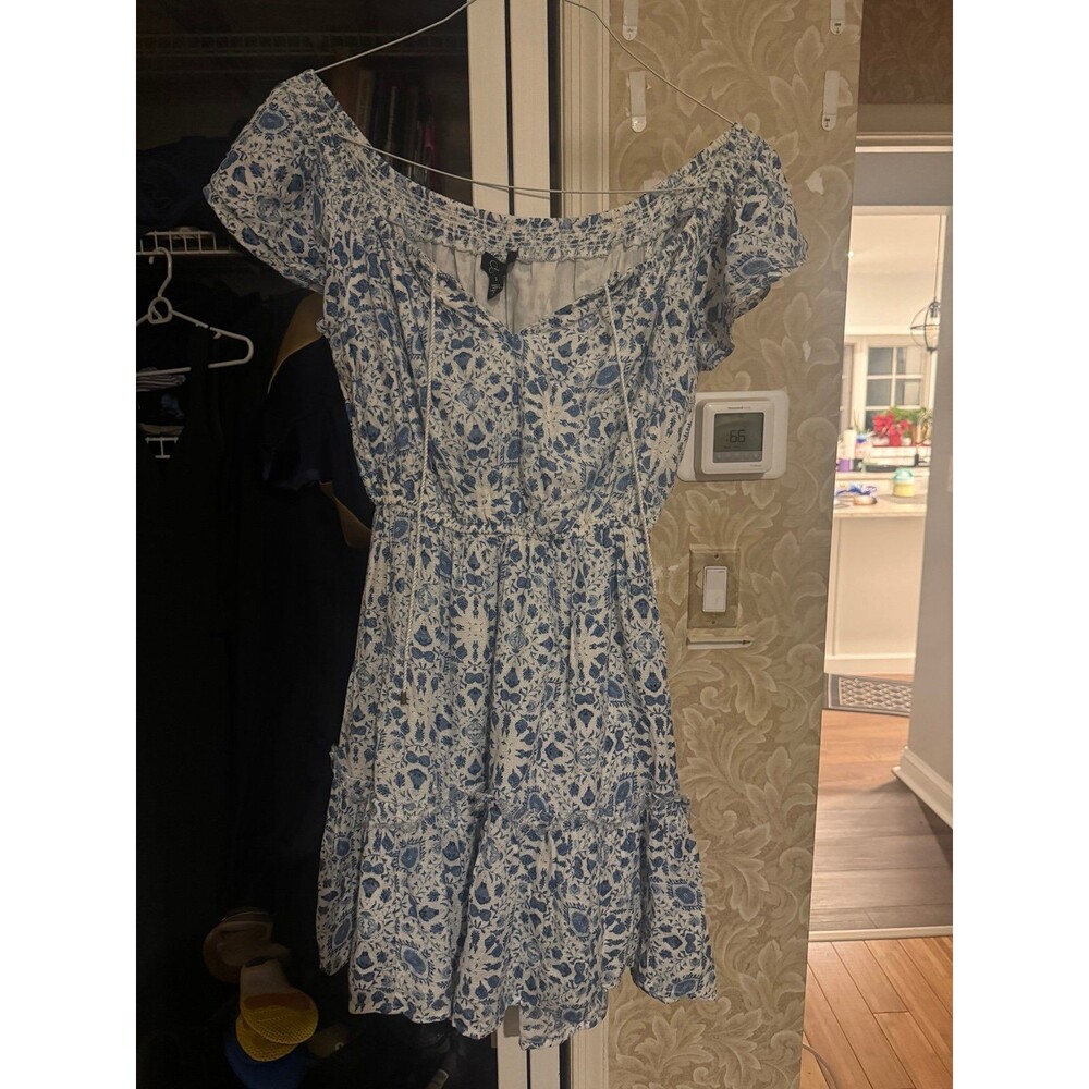 Dress blue floral